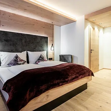 Villa-alpin Hotel *