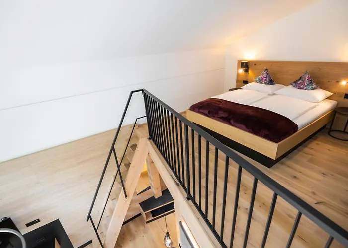 Villa-alpin Hotel *